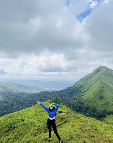 Meruthi Gudda Trek - Kudremukha [ Rs.4199 ]