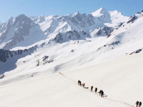 Sar Pass Trek