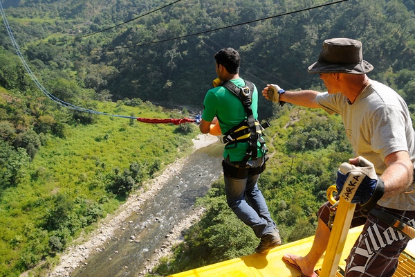 India’s Most extreme Giant Swing At Rishikesh