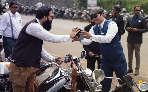 The Distinguished Gentleman's Ride : Pune Chapter